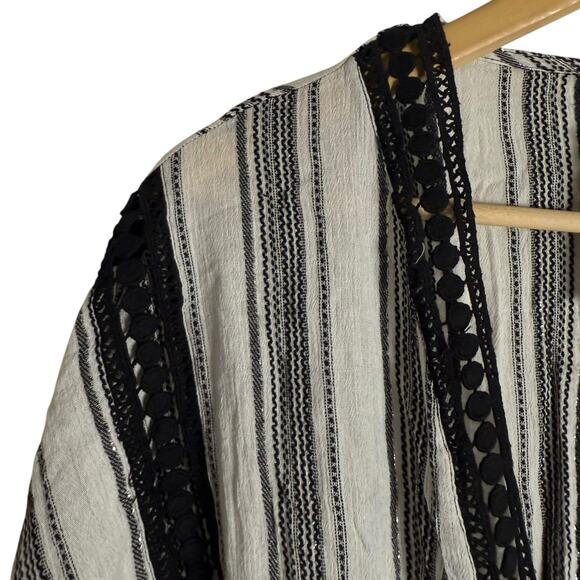 Soluna Swim Black White Striped Tassel Trim Kimono Beach Coverup Size Large - Picture 3 of 9